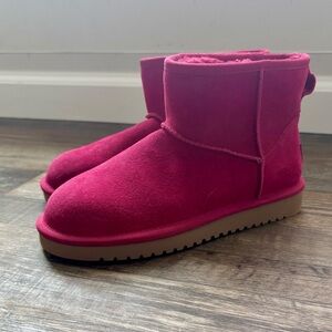 Koolaburra Kids Boots in Vibrant Pink
